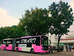 Tranjakarta TambahLayanan Bus Pink di Lima Koridor