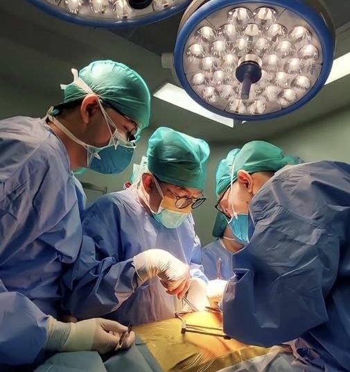 Transplantasi Ginjal Perdana di Indonesia Timur Sukses Dilakukan