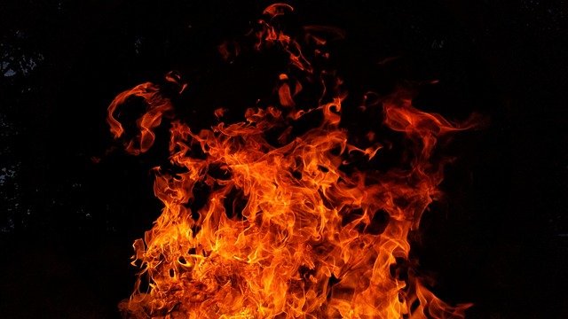 Depo Pertamina Plumpang Terbakar, Penyebab Belum Diketahui (Ilustrasi)/Pixabay